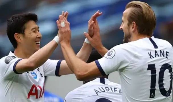  孙兴慜梅开二度热刺逆转维拉重返前四强  